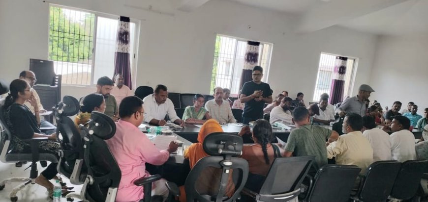 पंसस की बैठक में विभिन्न विकास योजनाओं एवं कार्यों की हुई समीक्षा
