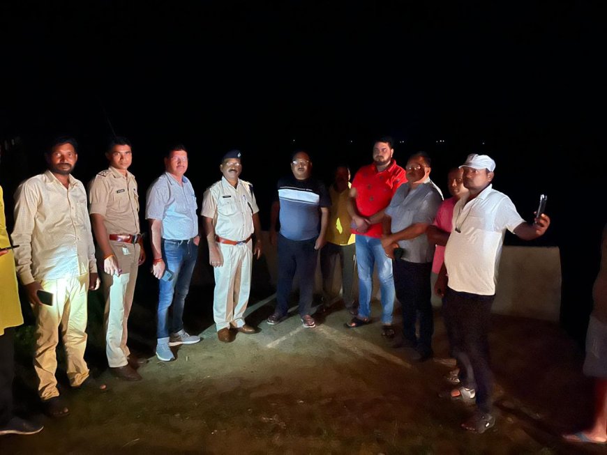सोन नदी का जलस्तर बढ़ा, फंसे लोगों का किया गया रेस्क्यू, डीसी ने लिया जायजा