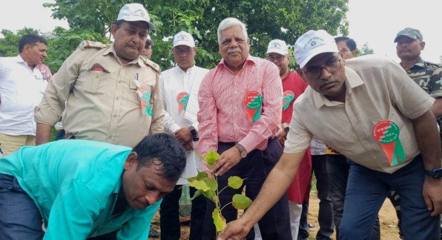 ‘एक पेड़ अपनी मां के नाम’ अभियान से जुड़कर लगाये वृक्ष : वीडी राम