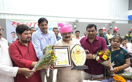 ओलम्पिक संघ ने किया मंत्री को सम्मानित
