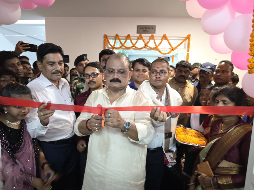 मंत्री ने किया पुस्तकालय का उद्घाटन व शिक्षकों को सम्मानित
