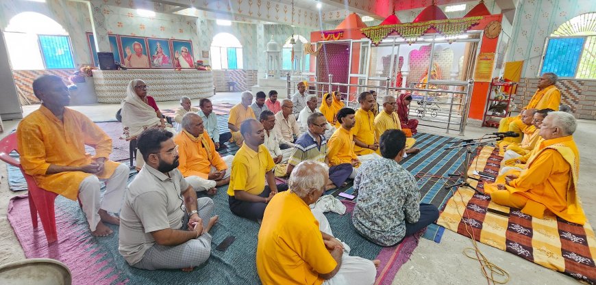 गायत्री परिवार के सदस्यों की बैठक में गांव-गांव में ज्योति कलश रथयात्रा निकालने का निर्णय