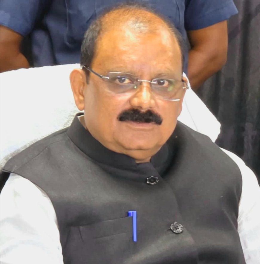कच्ची सड़क मुक्त गढ़वा बनाना मेरा लक्ष्य : मंत्री मिथिलेश