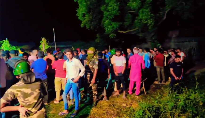 गढ़वा में प्रतिमा विसर्जन के दौरान दो समुदाय के लोग भिड़े, पथराव व लाठीचार्ज