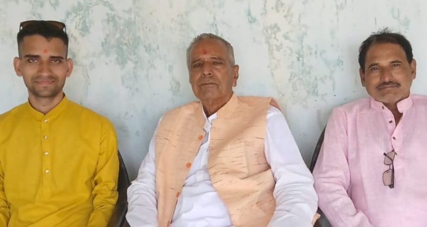 गढ़वा : देवगाना के सुशांत चौबे का चयन नौसेना के इंजीनियरिंग ब्रांच के लिये हुआ, खुशी