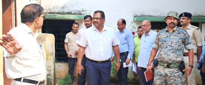 न्यूनतम सुविधाओं की उपलब्धता से चुनावी प्रक्रिया होगा सुगम : आयुक्त