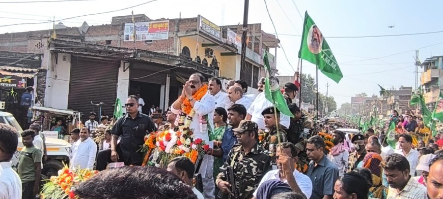 मंत्री मिथिलेश के नामांकन में 50 हजार से अधिक लोग हुये शामिल