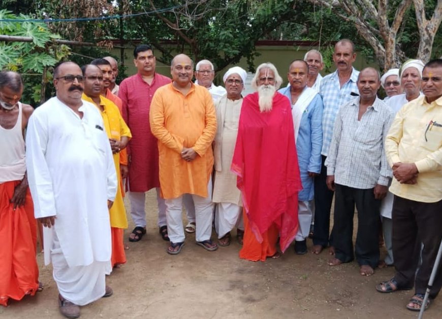 पीडीजे व सीजेएम ने सतबहिनी झरना तीर्थ में की पूजा अर्चना, स्थल को बताया बहुत ही सुंदर व रमणीक