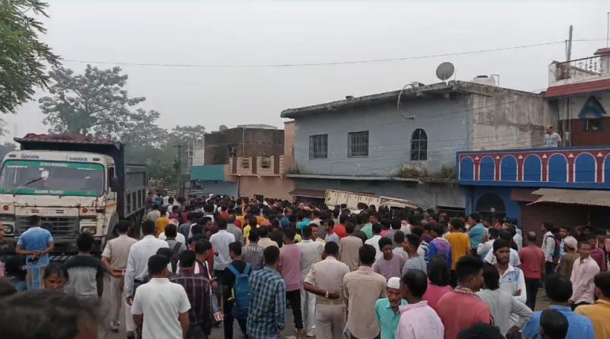 धनबाद में तेज रफ्तार पिकअप वैन ने चार को कुचला,  तीन की मौत