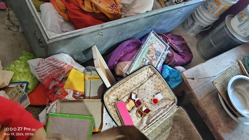 पूर्वडीहा में एक ही रात दो घरों से लाखों की चोरी