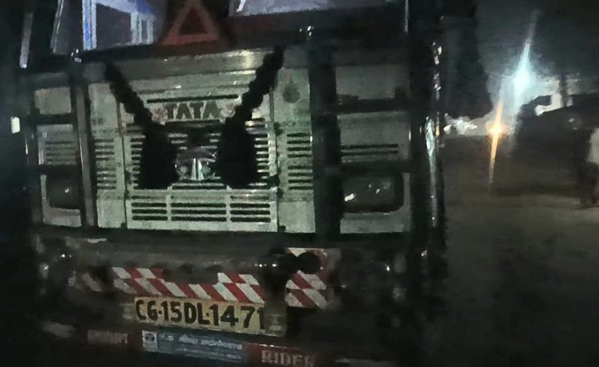 पुलिस ने लकड़ी लदे ट्रक को पकड़ा, जांच के लिये वन विभाग और पुलिस में दिखा गतिरोध