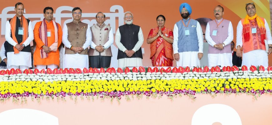 दिल्ली की नई मुख्यमंत्री और मंत्रियों को प्रधानमंत्री ने दी बधाई