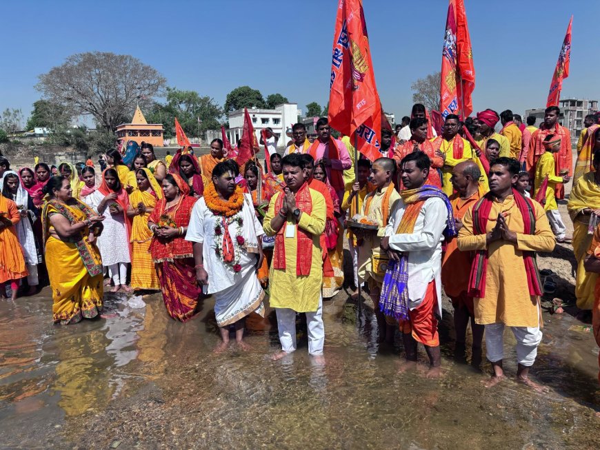 रामकथा आयोजन समिति ने निकाली विशाल कलश सह शोभा यात्रा