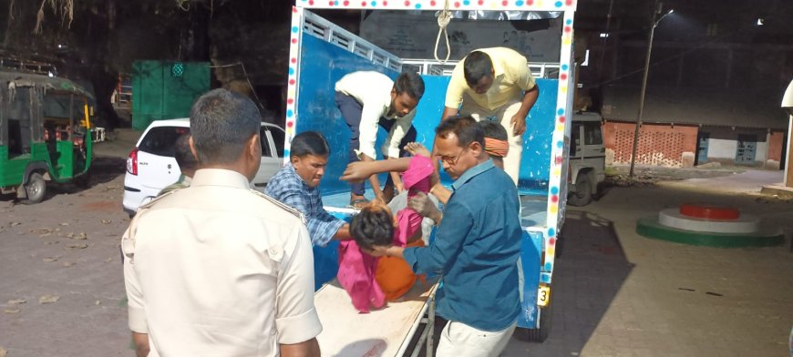 बोलेरो और बाइक की टक्कर में तीन युवकों की मौत