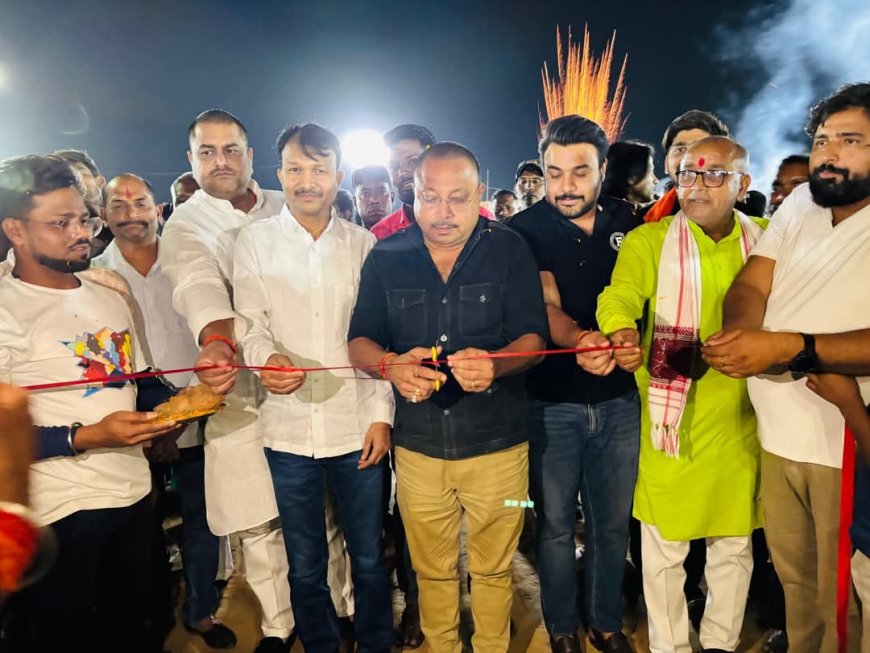 अधौरा में श्री बाबा बंशीधर नाईट क्रिकेट टूर्नामेंट शुरू