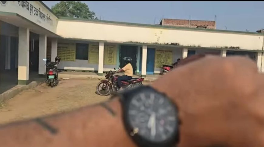 हाल ए हाईस्कूल चित्तविश्राम : सात बजे लेट नहीं, साढ़े सात बजे भेंट नहीं