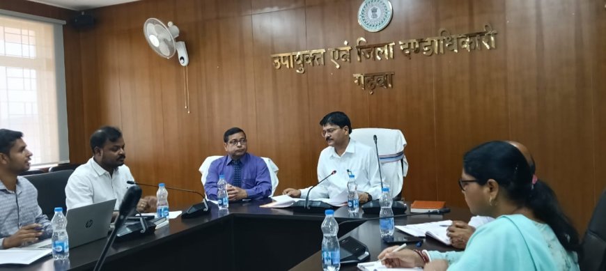 गढ़वा में मछुआरों के लिये सामूहिक दुर्घटना बीमा योजना