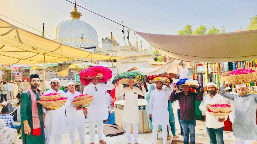 झामुमो नेताओं ने ख्वाजा मोइनुद्दीन चिश्ती की दरगाह में की चादरपोशी
