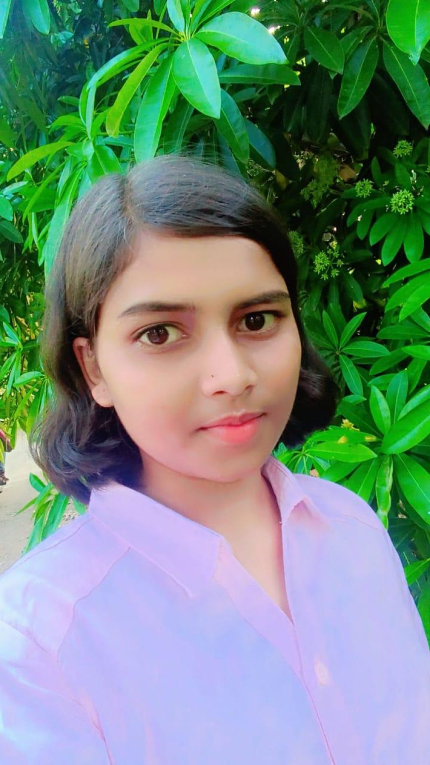 पारा शिक्षक की बेटी बनी स्टेट टॉपर,बढ़ाया इंदिरा गांधी आवासीय विद्यालय का मान