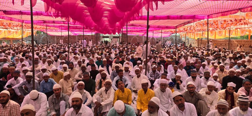 मेराल में परंपरागत तरीके से मनाया गया ईद उल अजहा