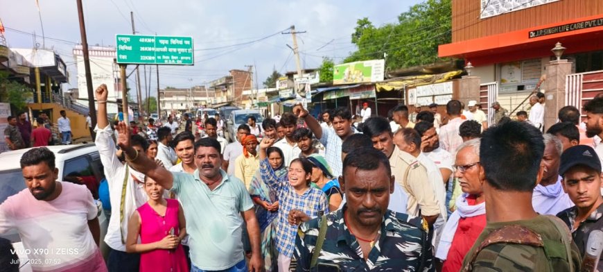 परमेश्वरी मेडिकल सेंटर में विवाहिता की संदिग्ध मौत, सड़क जाम