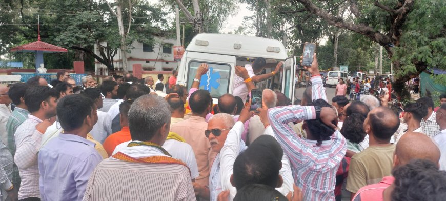 पूर्व मंत्री चंद्रशेखर दुबे को दी गई श्रद्धांजलि