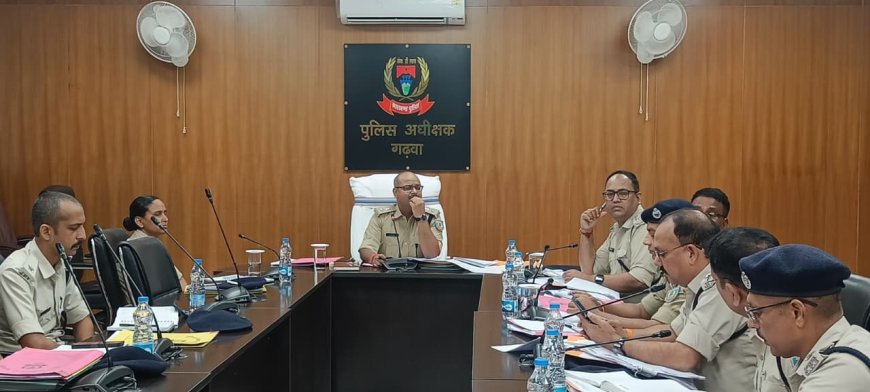 त्योहारों को लेकर एसपी अमन कुमार ने अपराध नियंत्रण को लेकर दिये कड़े निर्देश