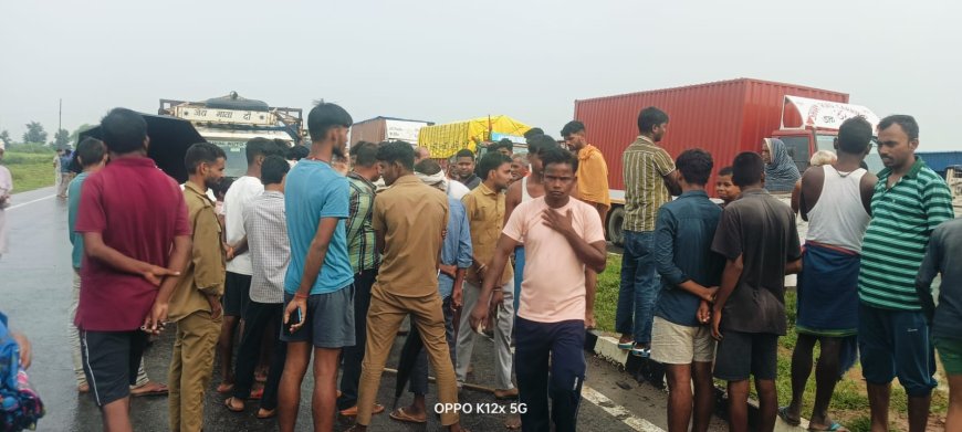 बारिश के कारण कई घरों में घुसा पानी