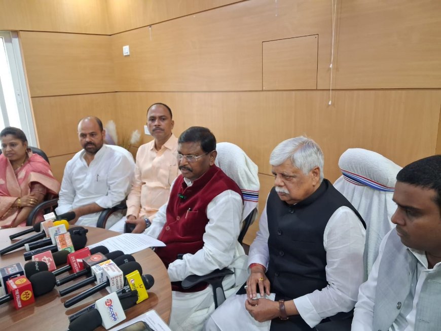 प्रधानमंत्री मोदी के नेतृत्व में भारत गढ़ रहा आत्मनिर्भरता की नई परिभाषा : अर्जुन मुंडा