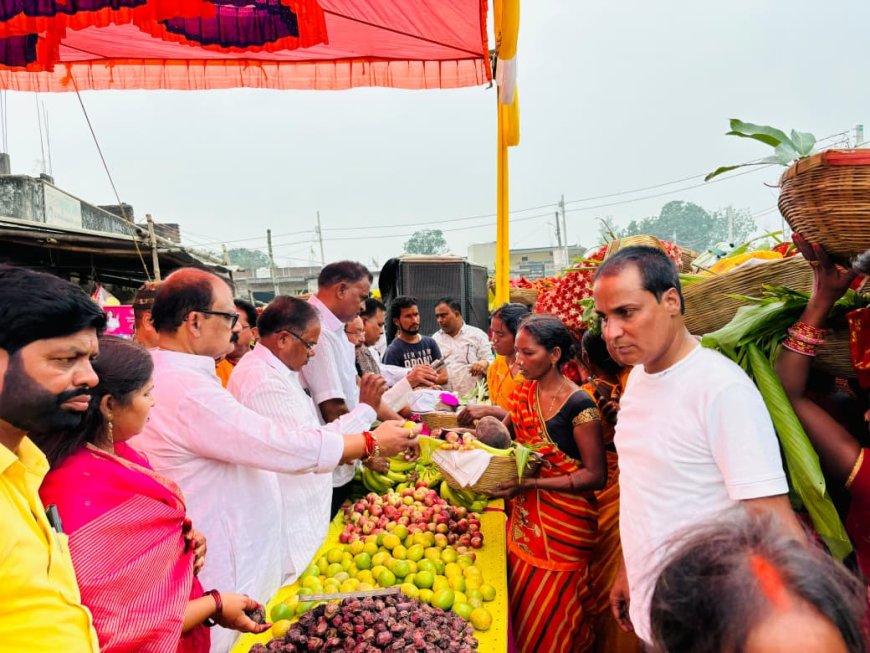 छठ मईया के आशीर्वाद से गढ़वा सहित पूरे देश में सुख, शांति और समृद्धि बनी रहे : मिथिलेश ठाकुर