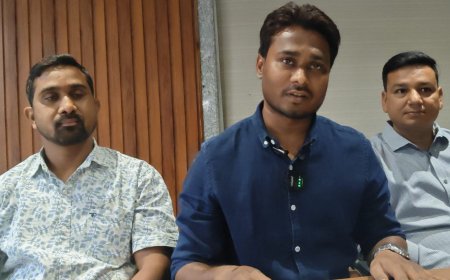 मुद्दे से भटकाने के लिये गढ़वा विधायक खेल रहे धार्मिक कार्ड : सुजीत चंद्रवंशी
