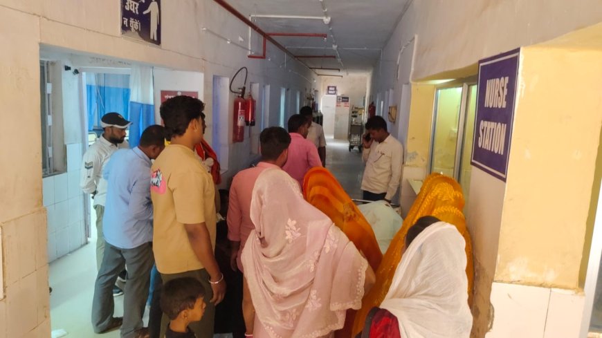 बाईक दुर्घटना में महिला की मौत, मातम
