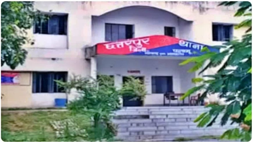 सहायक अध्यापक की गला रेतकर हत्या