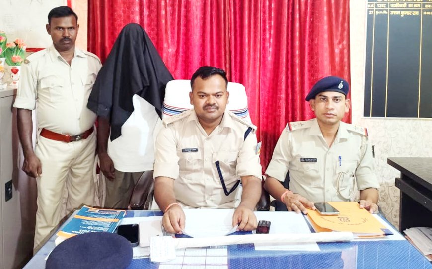 ऑनर किलिंग मामले में पिता गिरफ्तार, हत्या में प्रयुक्त कुल्हाड़ी भी बरामद