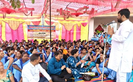 न्यूनतम 18 हजार मानदेय नहीं मिला तो होगा उग्र आंदोलन : गायत्री देवी