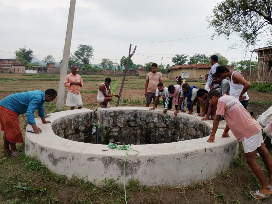 महिला ने दो बेटियों को कुएं में फेंककर लगाई छलांग, बेटियों की मौत