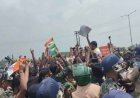विधानसभा घेराव : बैरिकेडिंग तोड़कर विधानसभा के करीब पहुंचे छात्र, वाटर कैनन और लाठीचार्ज से रोकने की कोशिश