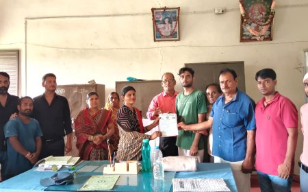 घर से ऑनलाईन तैयारी कर नीट में सफल हुये अभिनव चौबे