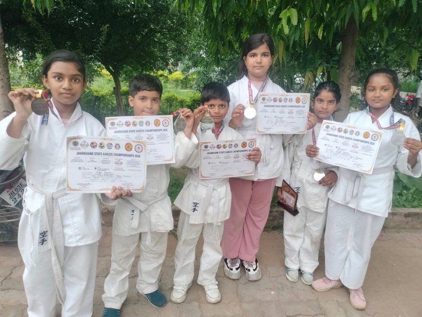 कराटे में चमके बिरला ओपन माइंड्स के छात्र, झारखंड राज्य चैंपियनशिप में जीते 6 पदक