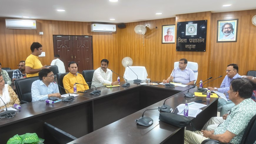 स्वास्थ्य सेवाओं में लापरवाही पर सख्त हुये डीसी, झोलाछाप डॉक्टरों के खिलाफ संयुक्त अभियान के निर्देश