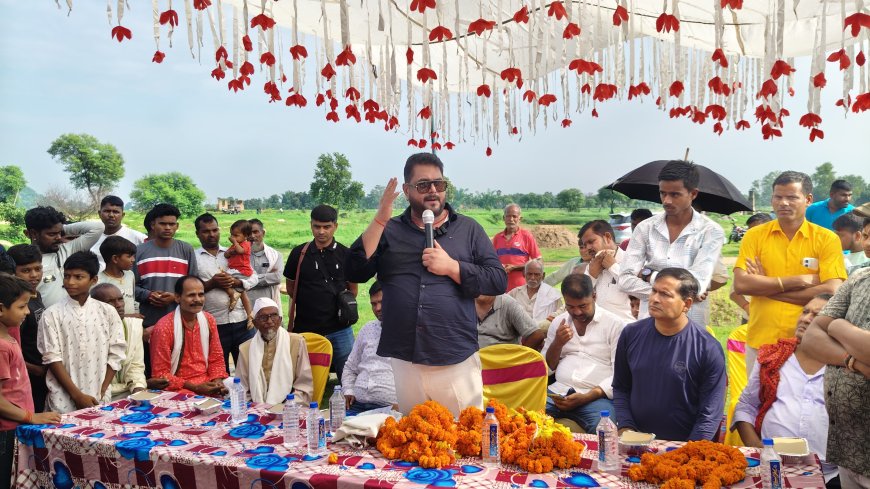 झामुमो के युवा नेता दीपक प्रताप ने कर्णपुरा एवं रोहिला में की जनसभा