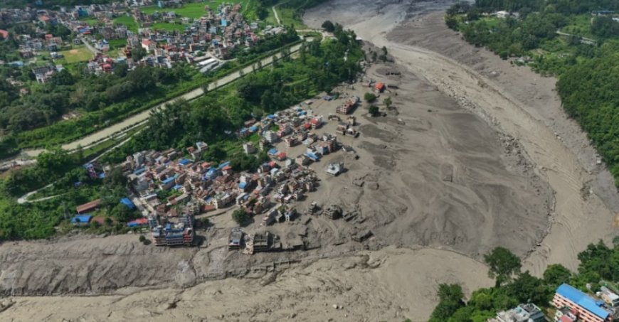 नेपाल में जल प्रलय, कम से कम 157 लोगों की मौत, विदेशी नागरिकों समेत करीब 700 लोग लापता