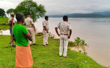 लगातार हो रही बारिश को देखते हुये पुलिस प्रशासन एलर्ट मोड में