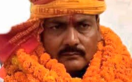 कोलझिकी मुखिया अजय प्रसाद गुप्ता सस्पेंड