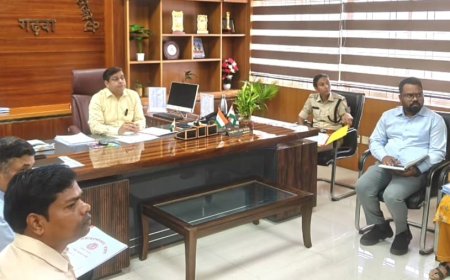 गढ़वा में अवैध खनन-बालू भंडारण पर सख्ती, टास्क फोर्स बैठक